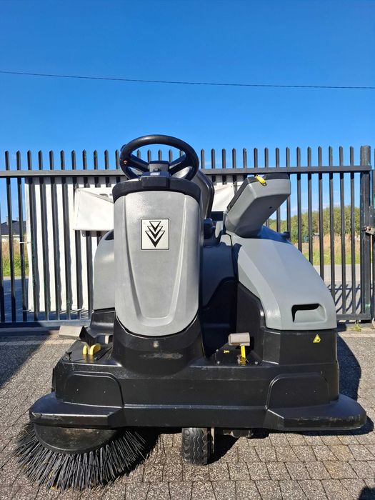 Zamiatarka Karcher KM 105/100 R D *Stan bardzo dobry* 205 godzin