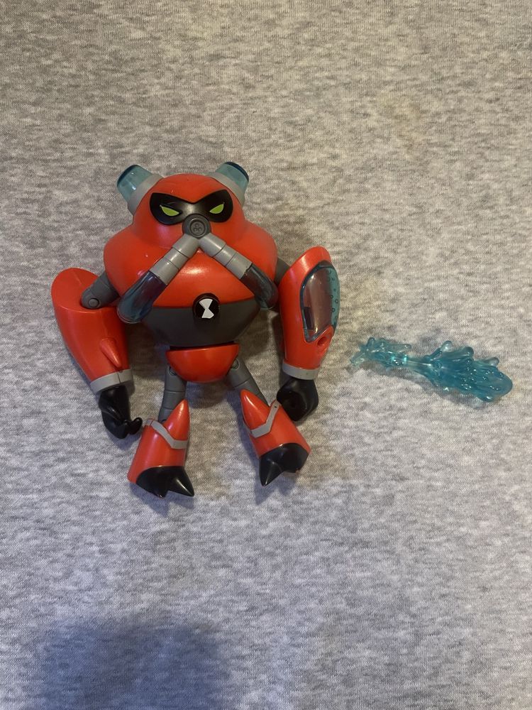 Figurka Ben 10 Overflow