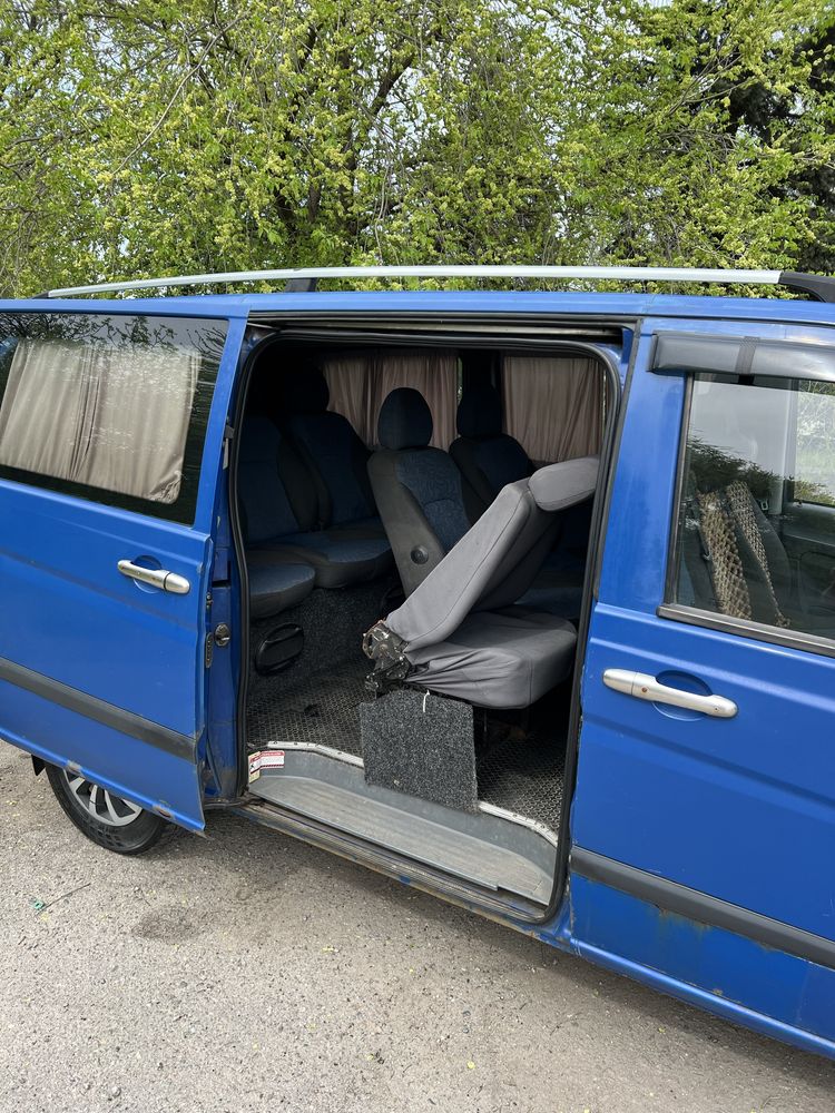 Продам Mercedes Vito 111 Long  власник, по тп 9 місць