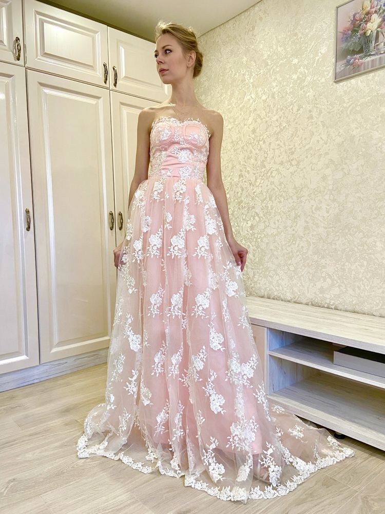 Платье свадебное новое розовое уценка