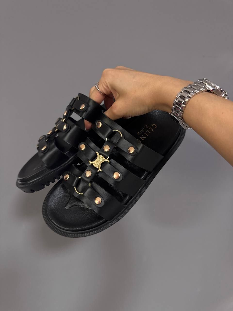 р36-41 Шльопанці Celine Tippi Slides Ginger