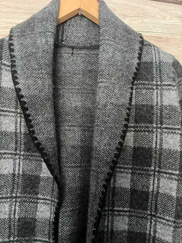 dłuższy sweter /narzutka