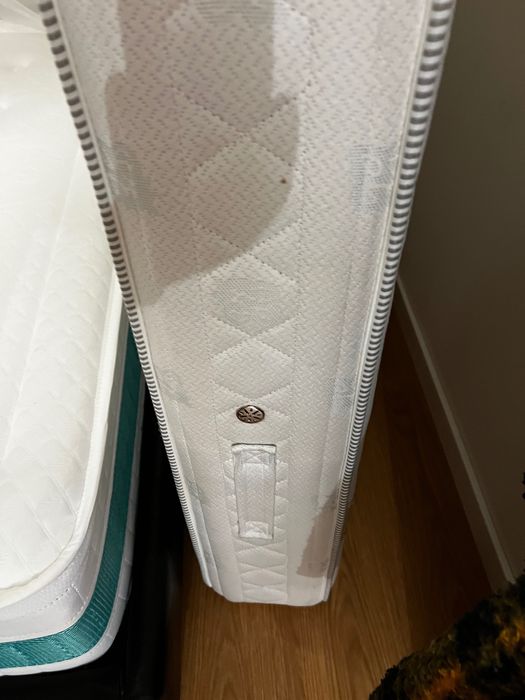 Vendo colchão Molas