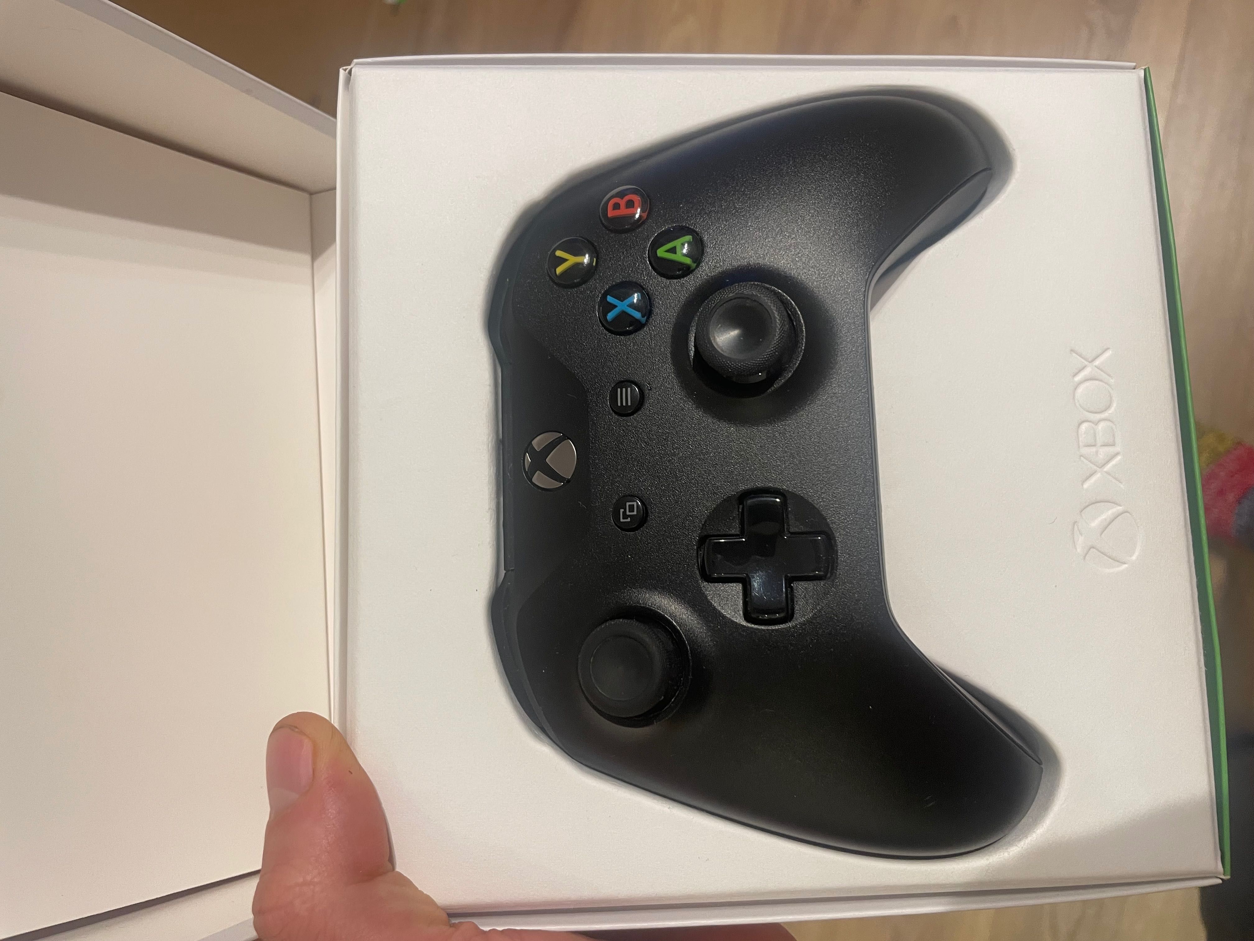 Pad Microsoft Xbox Series Kontroler bezprzewodowy do Xbox, PC black