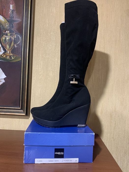 Жіночі демисезонні чоботи Італія