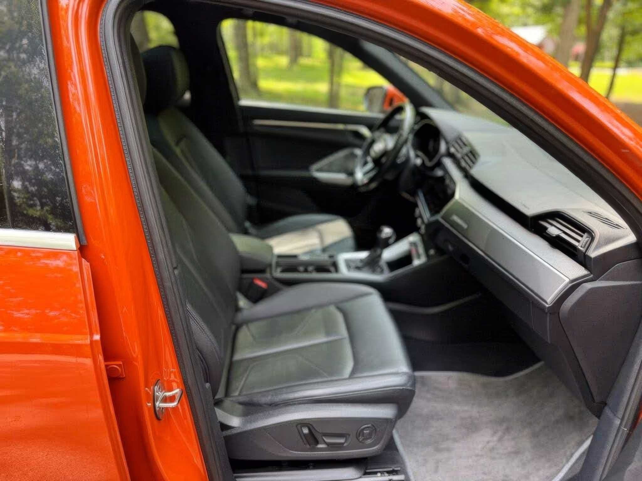Audi   Q3   2023