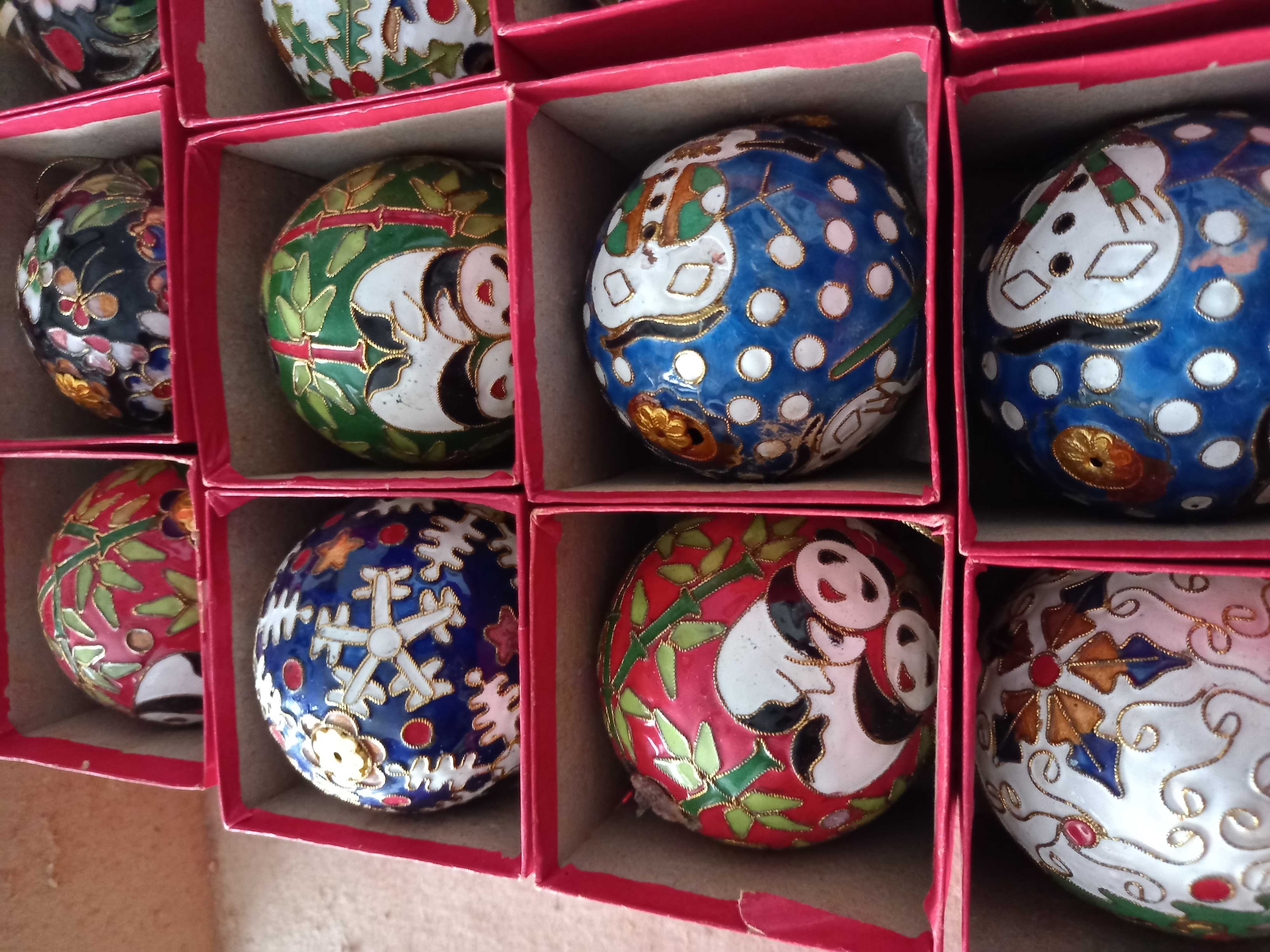 Bolas decorativas em cloisonné