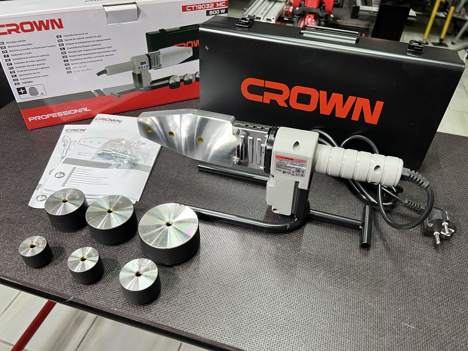 Паяльник для труб CROWN CT19032MC Дисплей 800 Вт 20-63 мм