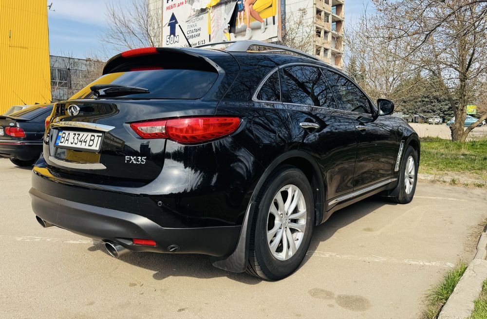 Продам Infiniti fx35/qx70 2012 року