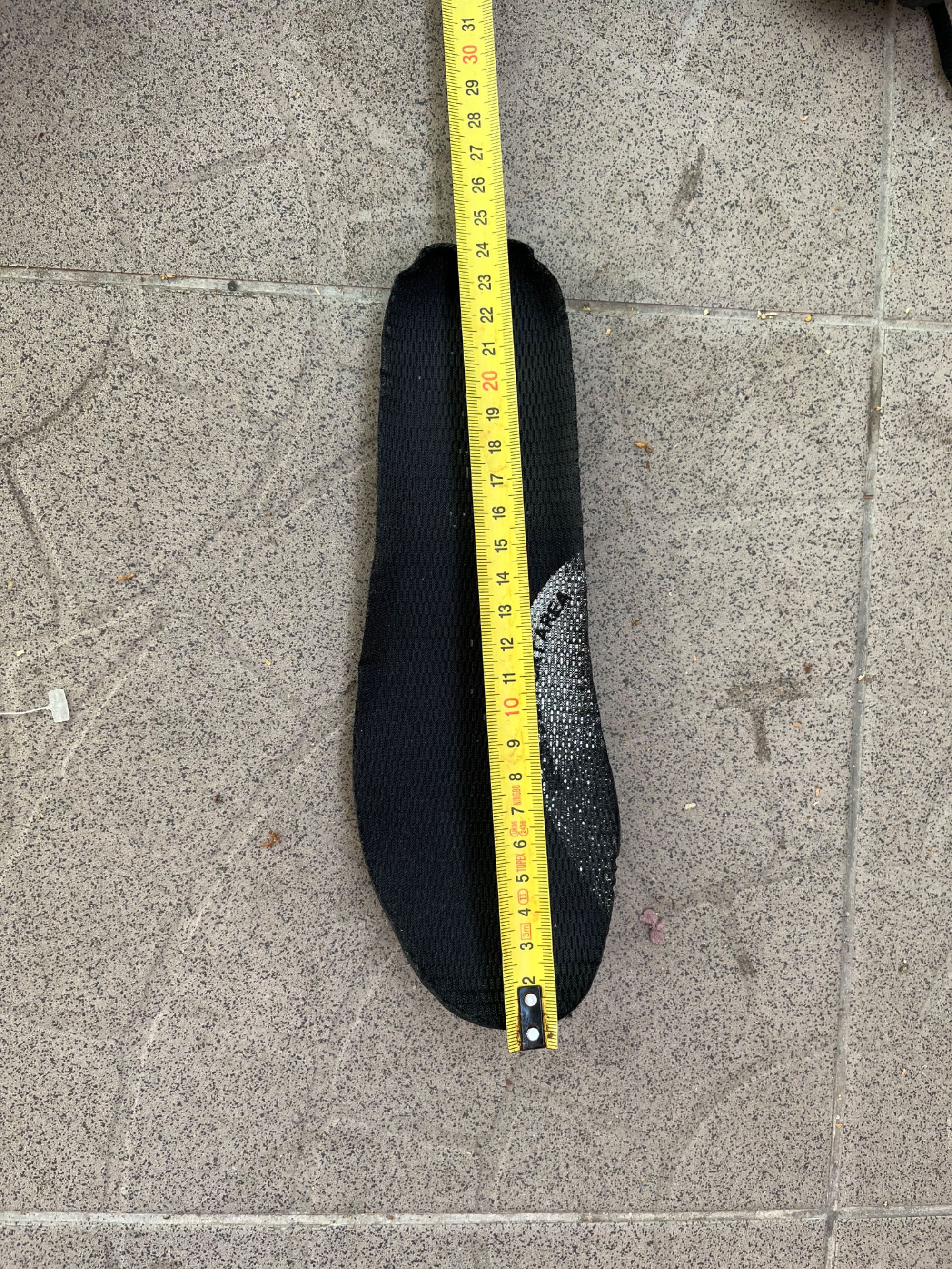 Кросівки Magnum Uniform Service Trainer Black (M.U.S.T.). Розмір 38М.