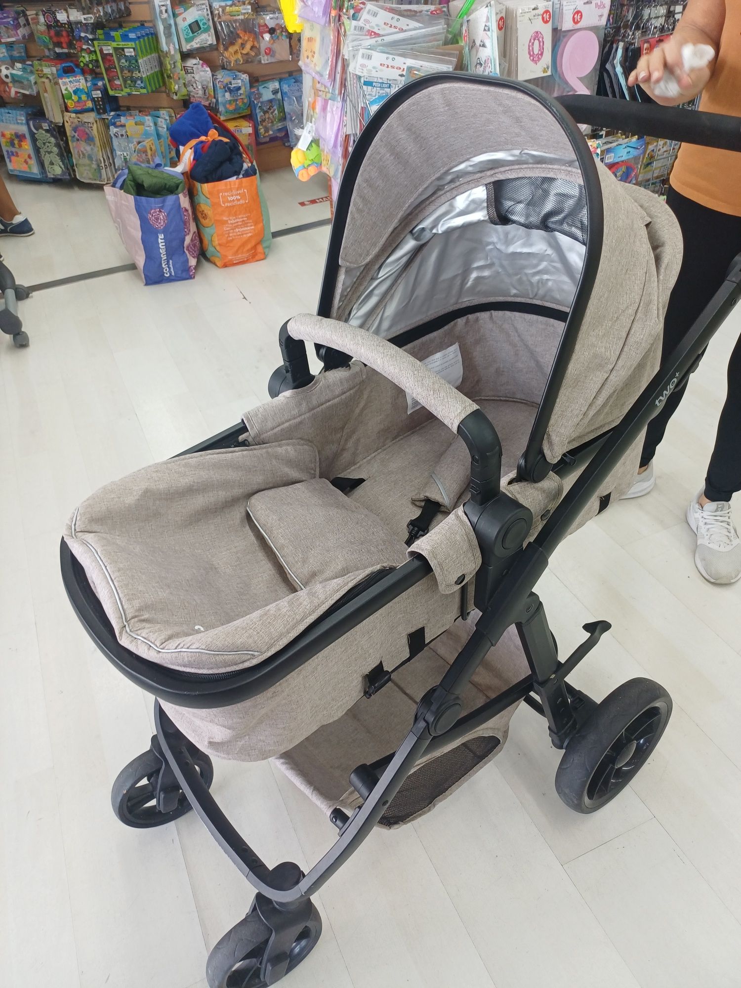 Carrinho bebe passeio