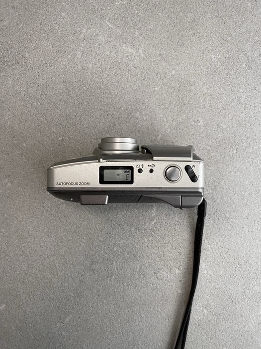 Olympus SuperZoom 76 S | Плівковий Фотоапарат