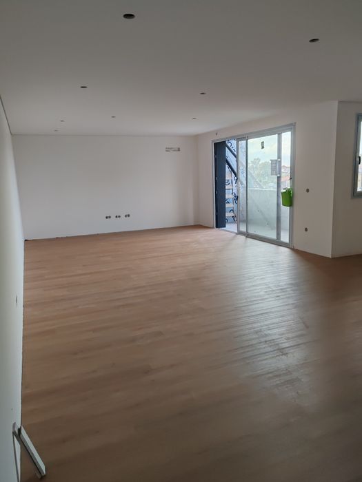 Aplicação de piso flutuante