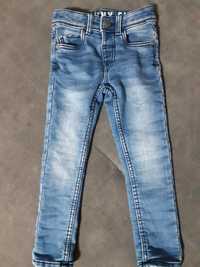 Nowe jeansy ocieplone C&A 104