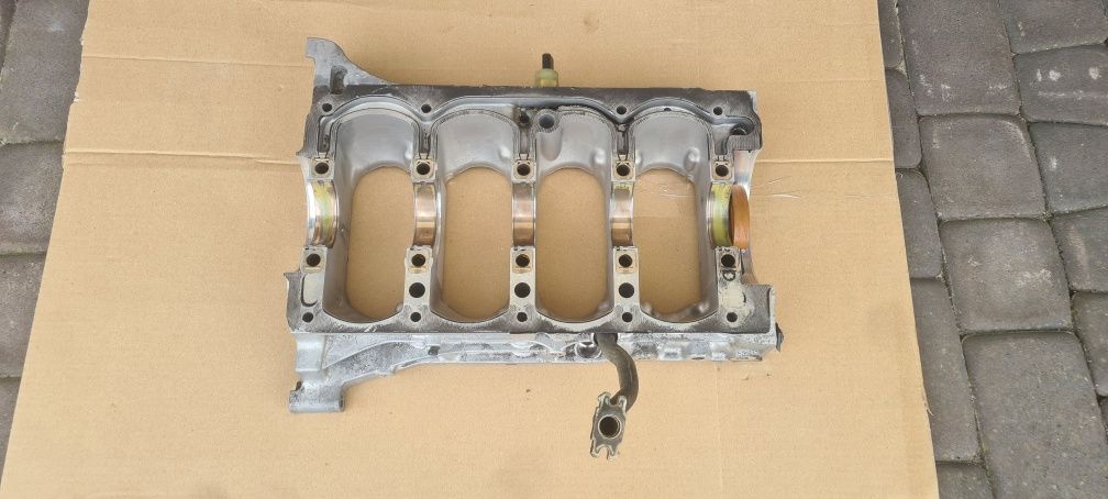 Podstawa Bloku Podpora Wału D4204T5 VOLVO V60 S60 V70 2.0 314.01922
