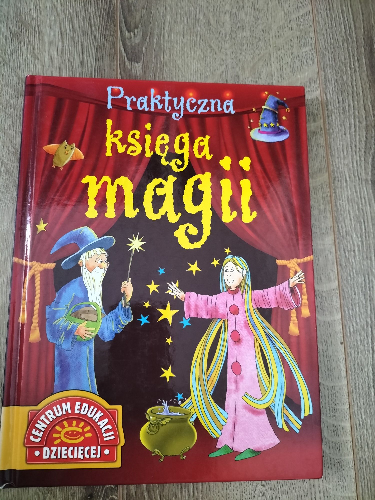 Praktyczna księga magii edukacja dzieci eksperymenty