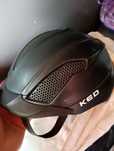 Kask rowerowy. KED.