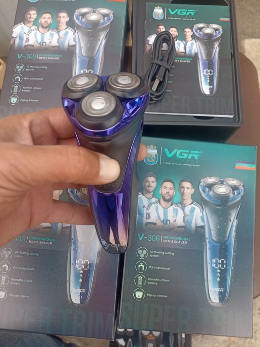 Нові, якісні Електричні бритви роторні VGR