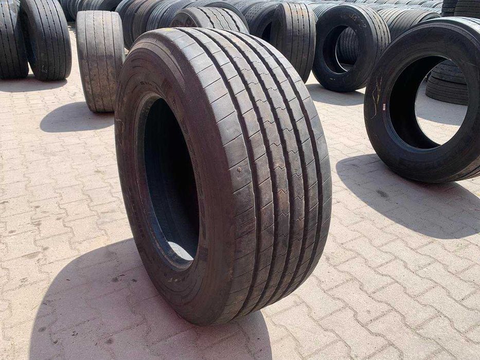 Opona używana ciężarowa 385/55R22.5 DUNLOP SP247 / 11-12mm