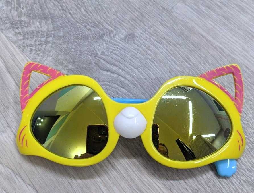 Очаровательные солнцезащитные детские очки в виде котика