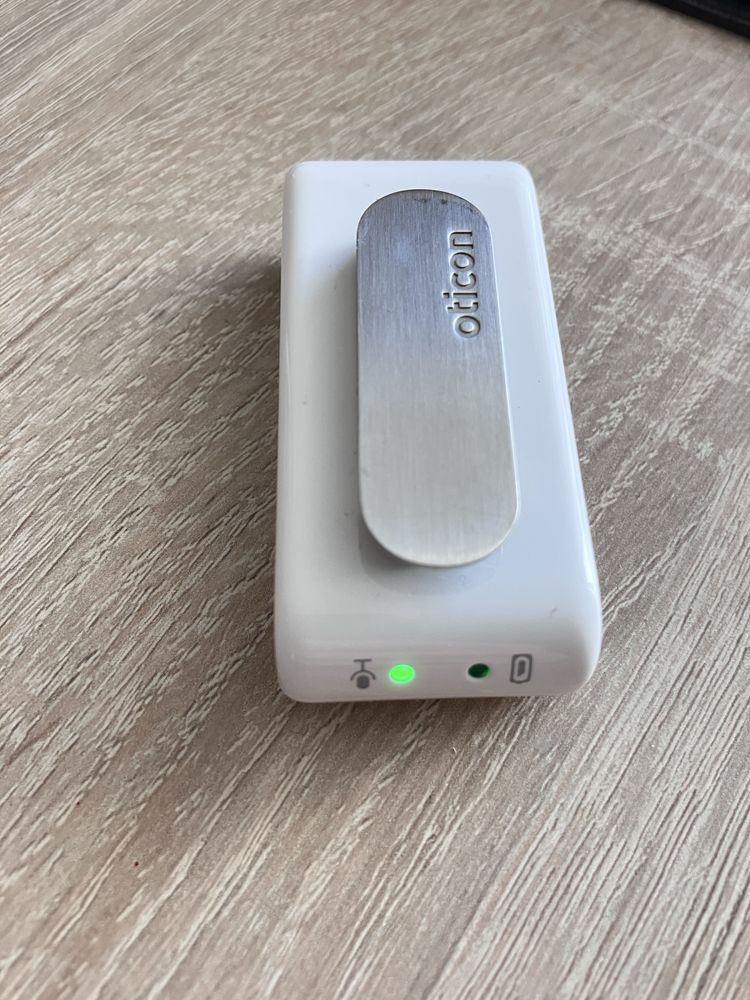 Aparat słuchowy Oticon EduMic zestaw