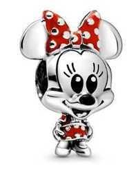 Charms Myszka Minnie z sukienką i kokardą Disney