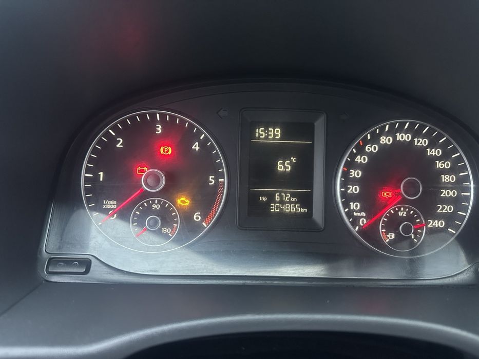 Продам VW Caddy 1.6