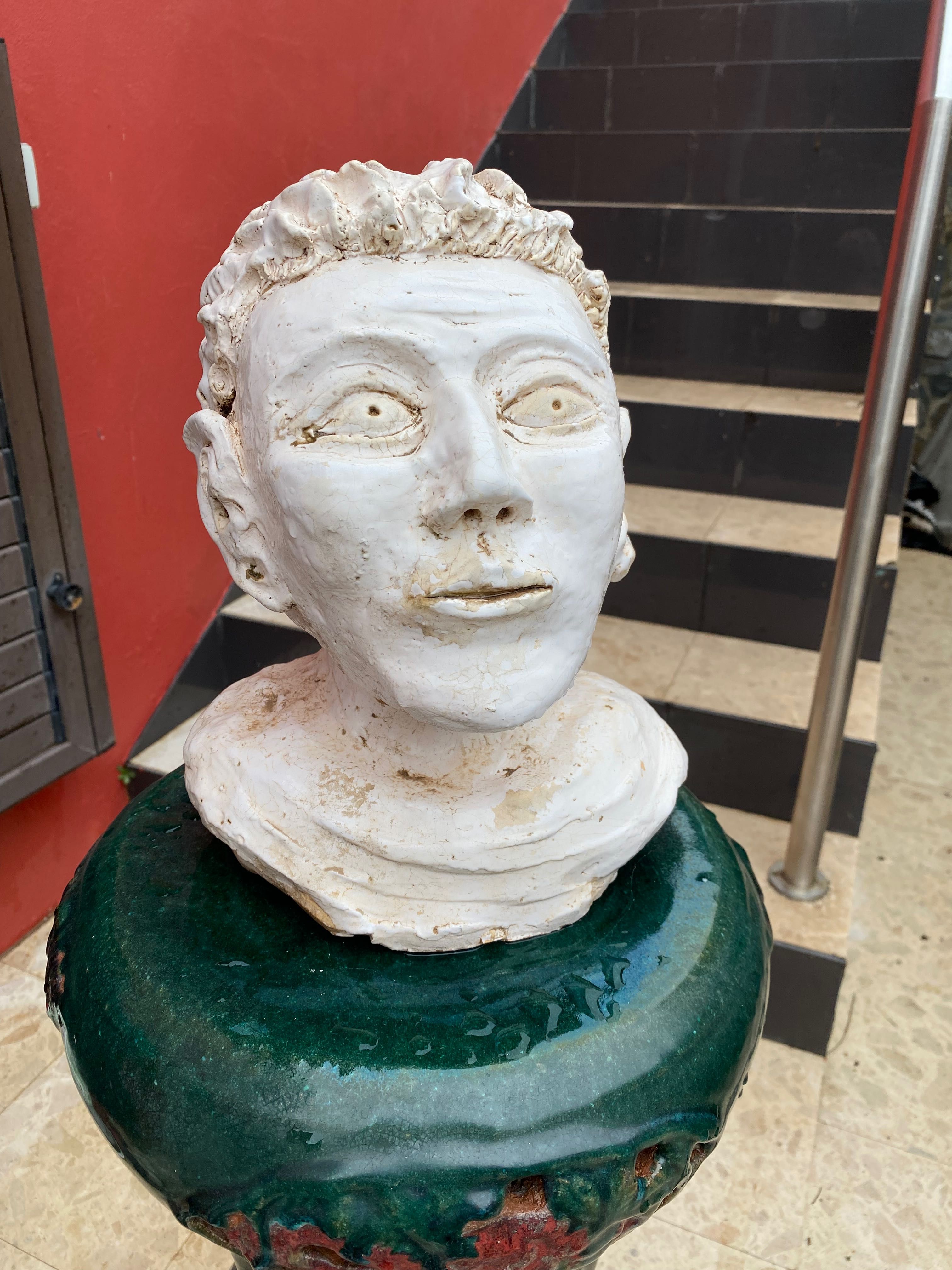 Escultura Cerâmica monocromática Maria Luísa Fragoso Marcada 26 cm