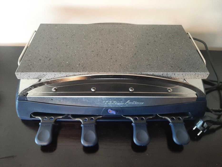 Grelhador Elétrico de Pedra com Raclette Tefal 1350W