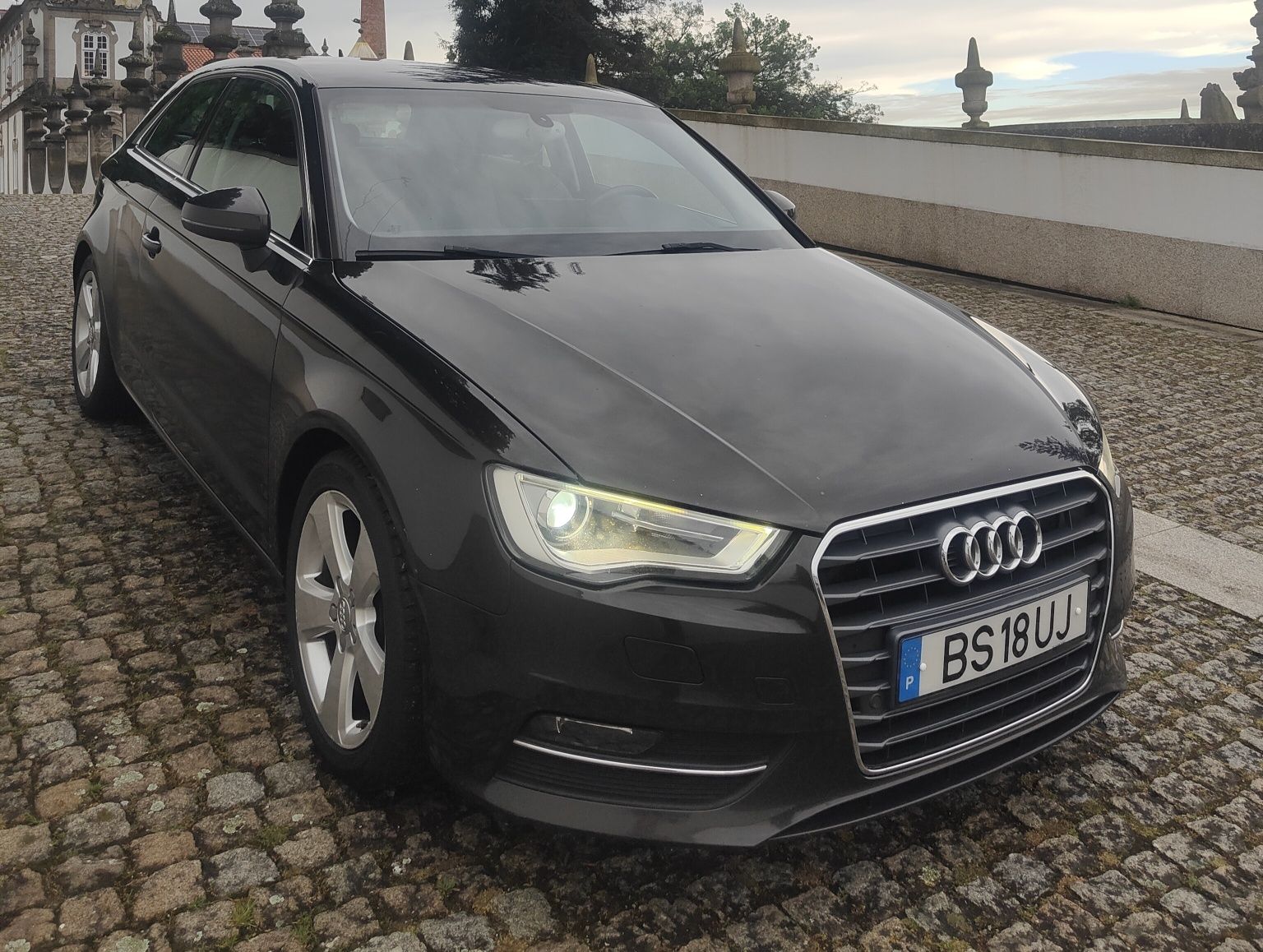 Audi A3 2.0 Tdi Sport line 150cv Ano 2013