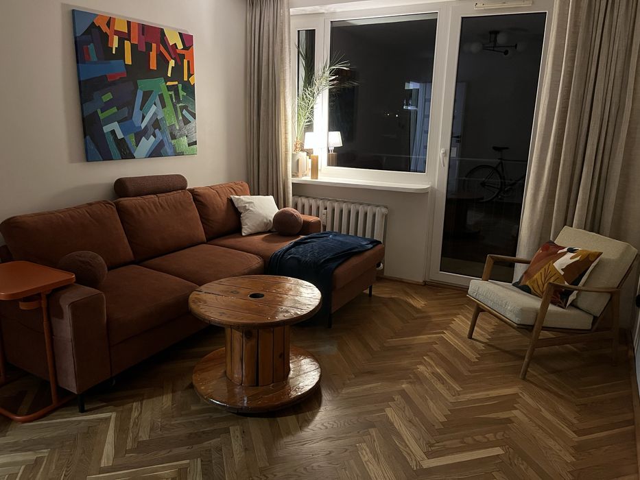 Stolik kawowy ze szpuli szpula handmade loftowy loft na kółkach