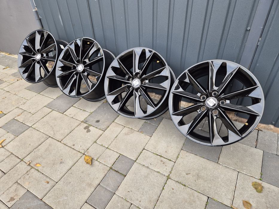 Диски 5*100, R16,  Seat,  Volkswagen Golf 4, Scoda Fabia,  Tour