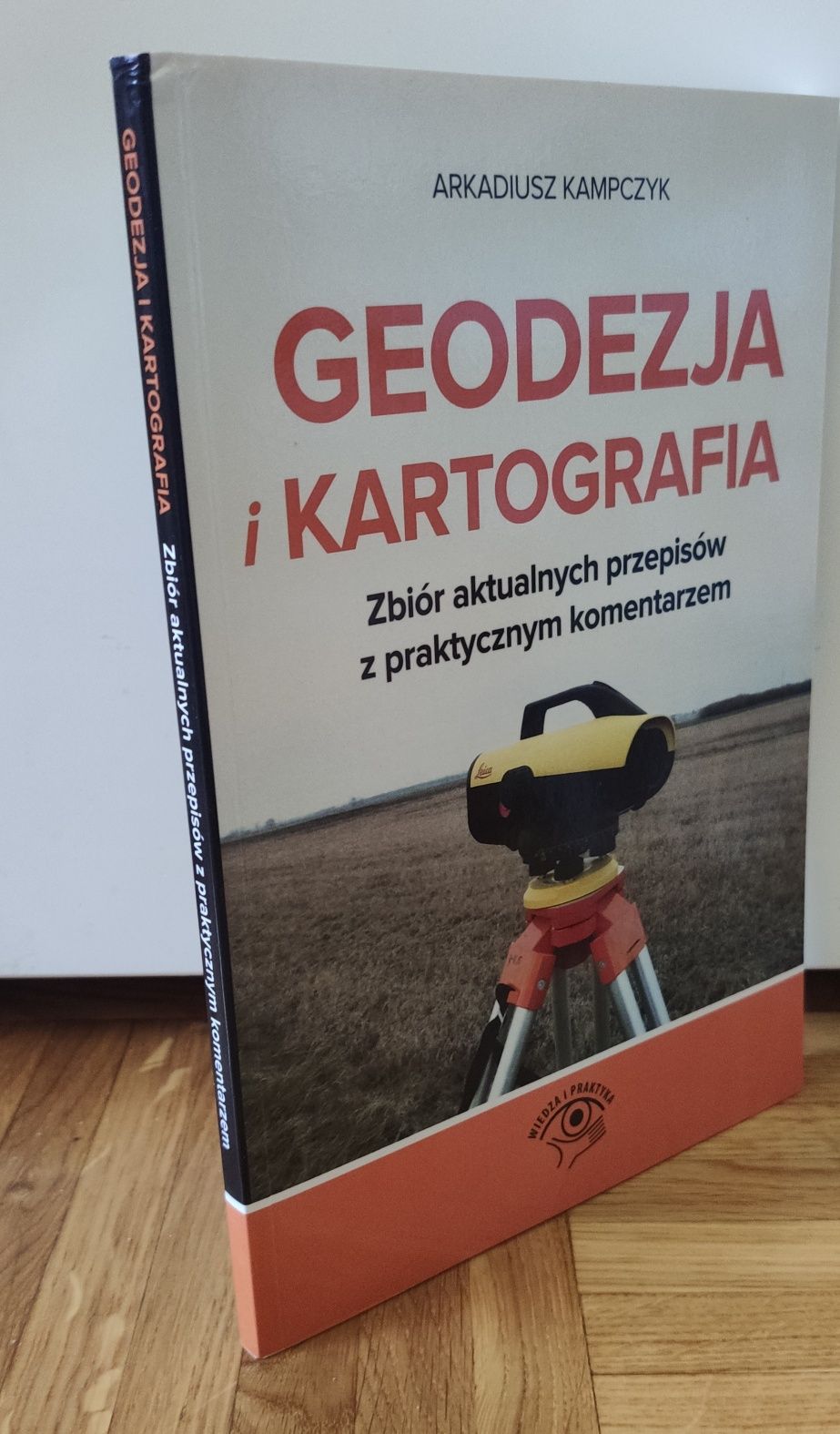 Książka Geodezja i kartografia