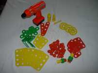 Berbequim de plástico. Brinquedo.