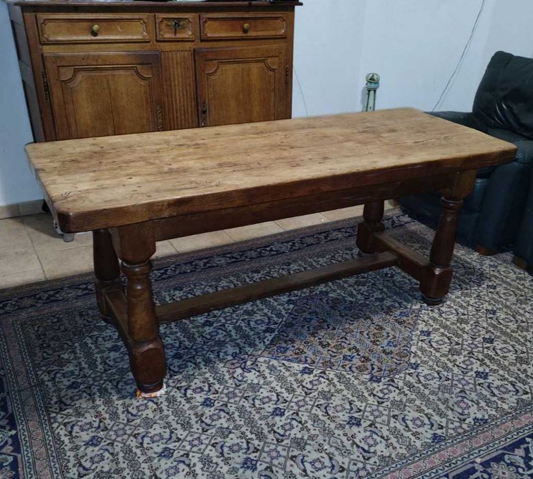 Антиквариат стол из массивного дуба