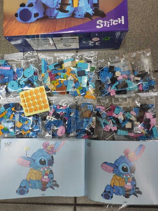 Конструктор Disney Stitch ‼️НОВИЙ‼️Стич Стіч з морозивом 744 деталей