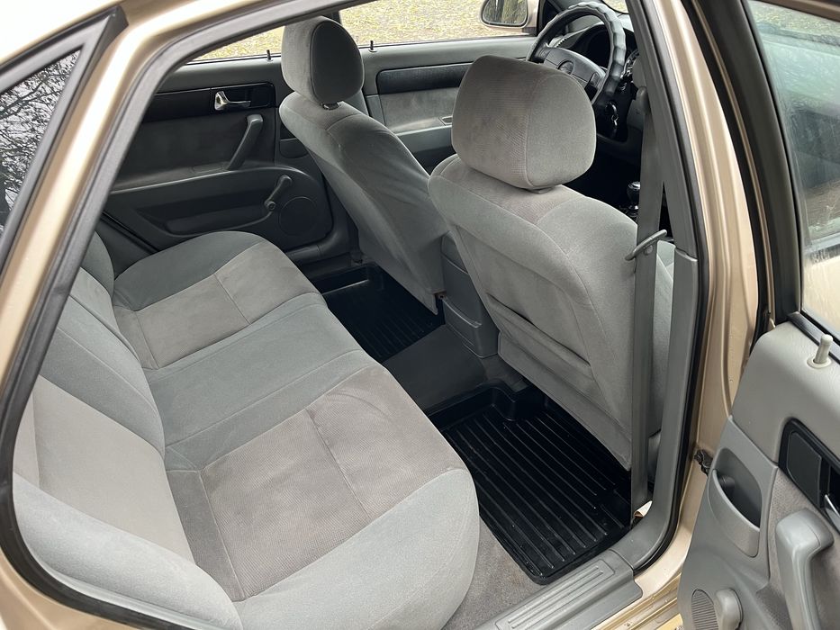 Шевроле Лачетті 1.8 газ/ бензин