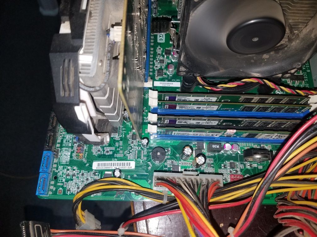 Комплект на e3 1270 (аналог i7  2600) сокет 1155 sandy bridge