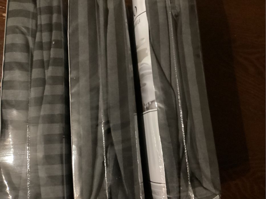 Простыни на резинке.