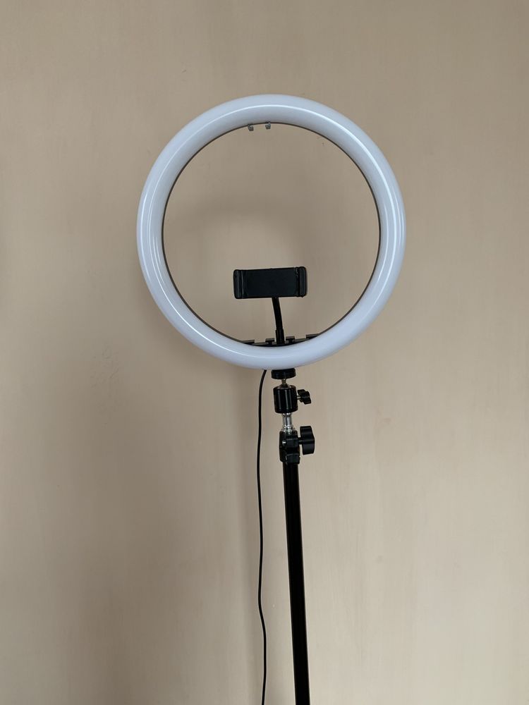 Кольцевая лампа LED 30 см со штативом и с держателем для телефона для
