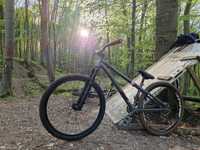 Mongoose fireball mtb dirt street freeride dartmoor manitou fox fr dh