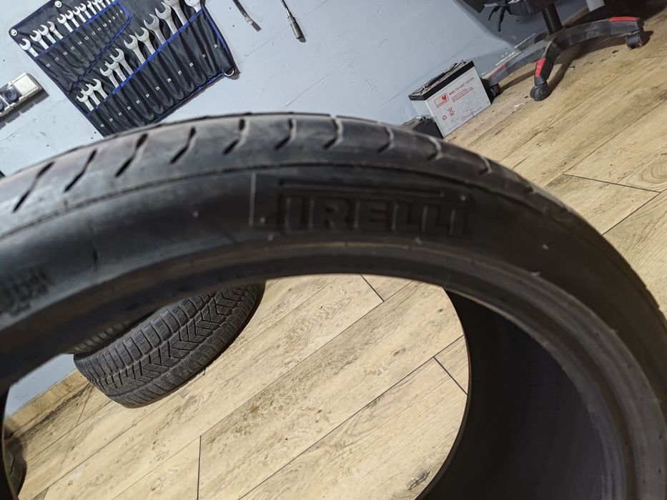 1x Pirelli P zero 255/35/20 4mm