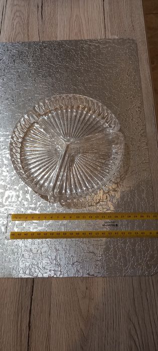 Szklane miseczki 3 sztuki.