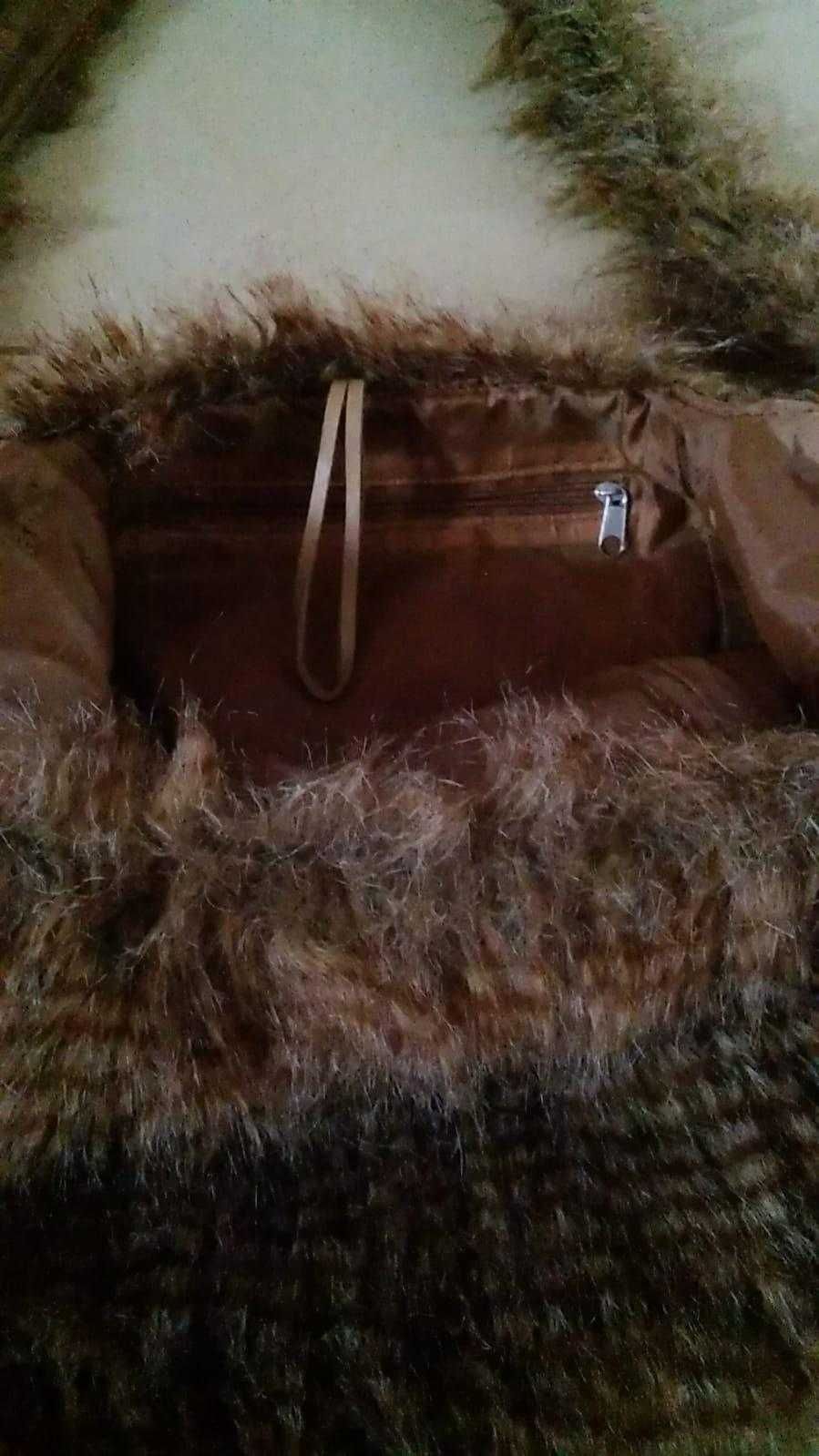 Torebka na ramię torba futerkowa sztuczne futro prążki ala cruella