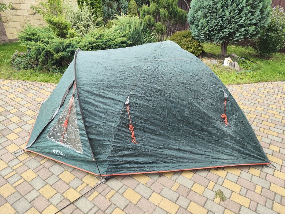 Палатка  Gelert Rocky 4 Dome Tent