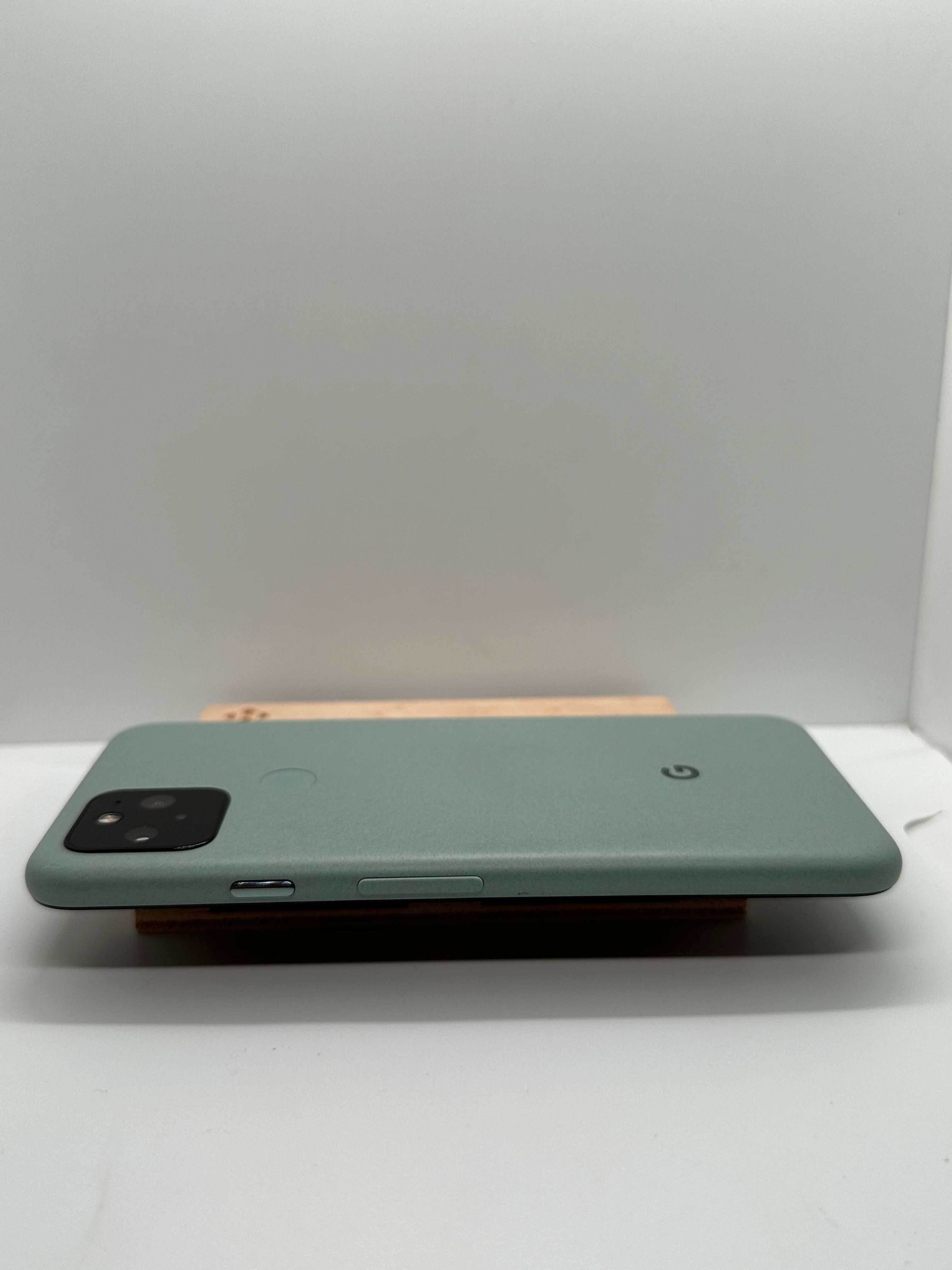 Google Pixel 5 128GB Sorta Sage/Just Black Neverlock