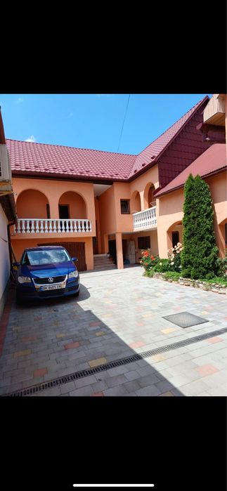 Кімнати подобовами, зі зручностями