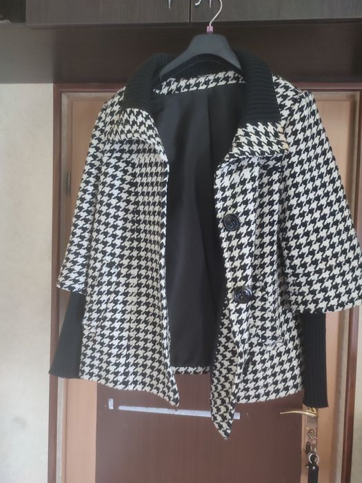 Пальто женское в хороше состоянии