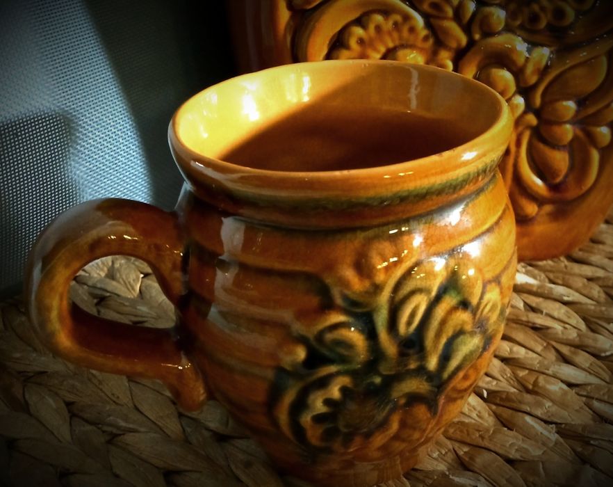 Українська вінтажна колекційна майоліка: глечики, кухлики, вазочки,