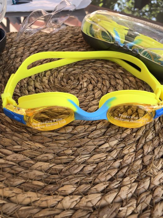 Очки для плавания  Poqswim Rocket с зеркальные новые.